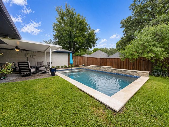 2526 Dove Creek Lane, Carrollton, TX 75006
