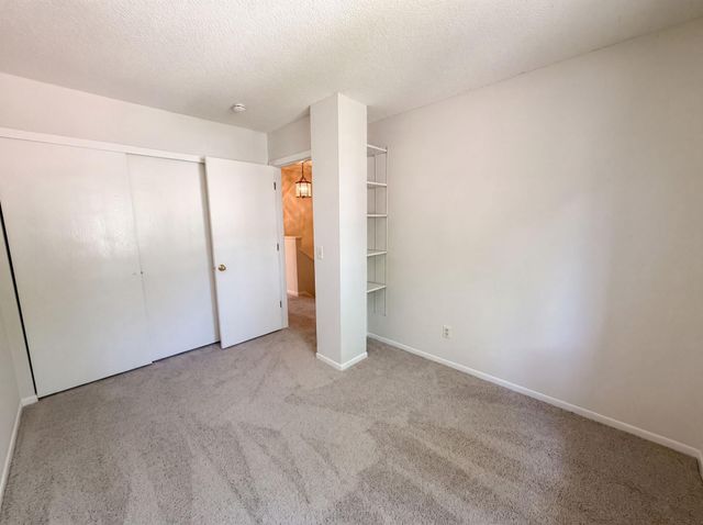 201 Bridlewood Drive, Saint Paul, MN 55119