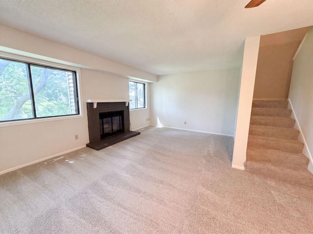 201 Bridlewood Drive, Saint Paul, MN 55119