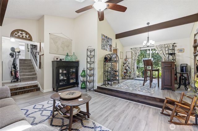 8210 University Point Circle NE, Bremerton, WA 98311