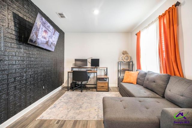 104 Rock Run Trail, Warner Robins, GA 31093