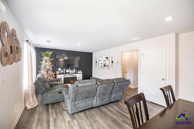 104 Rock Run Trail, Warner Robins, GA 31093