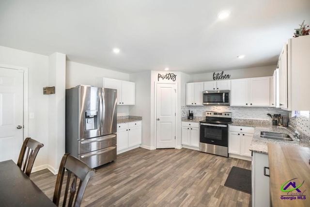 104 Rock Run Trail, Warner Robins, GA 31093