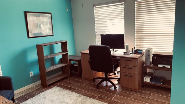 8041 Liriope LOOP, Lehigh Acres, FL 33972