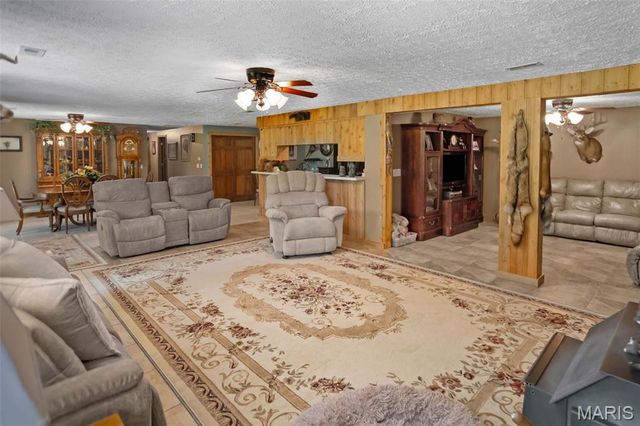4837 Rocky Branch Road, Bethalto, IL 62010