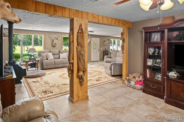 4837 Rocky Branch Road, Bethalto, IL 62010