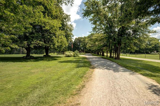4837 Rocky Branch Road, Bethalto, IL 62010