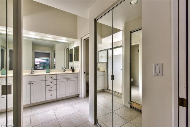 8207 Ibis Cove CIR S, Naples, FL 34119