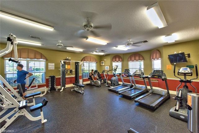 8207 Ibis Cove CIR S, Naples, FL 34119