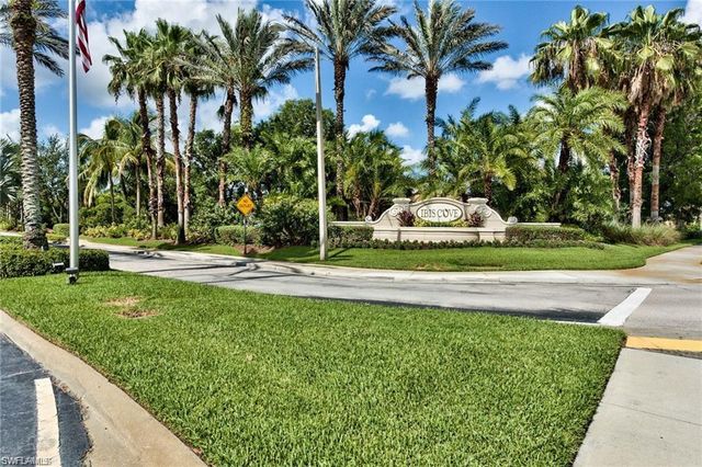8207 Ibis Cove CIR S, Naples, FL 34119
