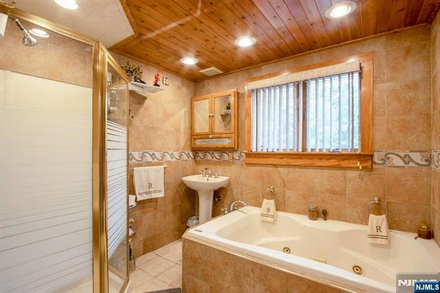 324 Franklin Turnpike, Mahwah, NJ 07430