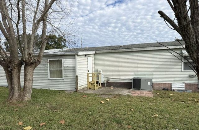 1832 W SCHWARTZ BOULEVARD, Lady Lake, FL 32159