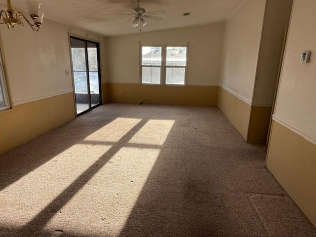 1832 W SCHWARTZ BOULEVARD, Lady Lake, FL 32159