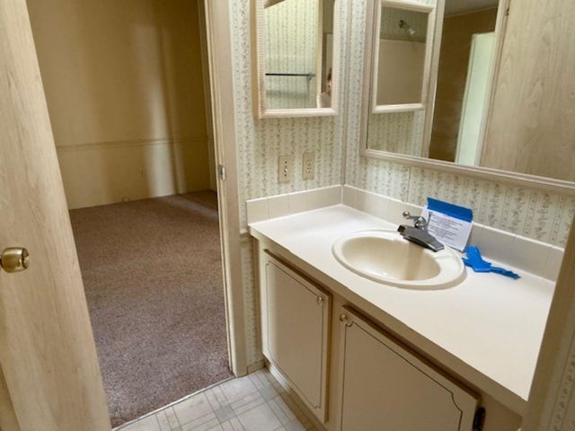 1832 W SCHWARTZ BOULEVARD, Lady Lake, FL 32159