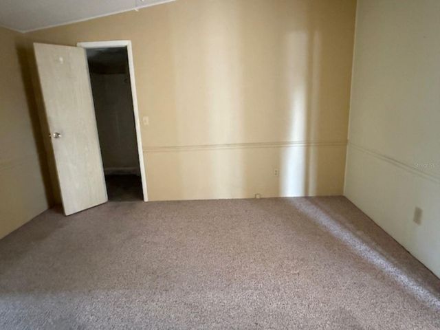 1832 W SCHWARTZ BOULEVARD, Lady Lake, FL 32159