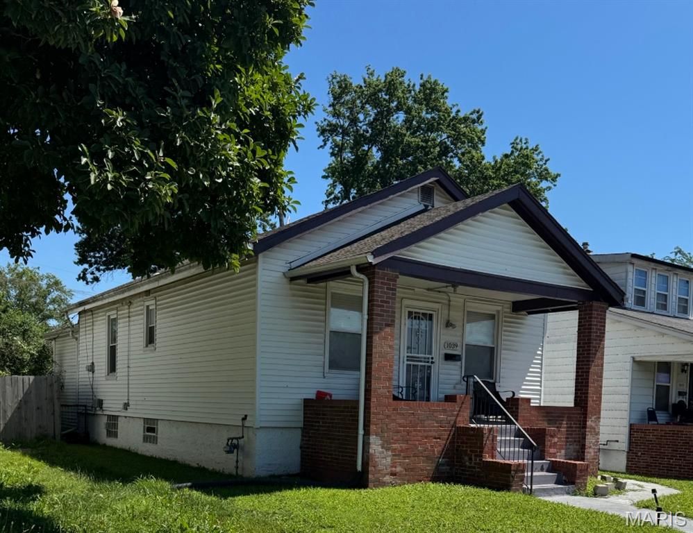 1039 Wall Street, St Louis, MO 63147
