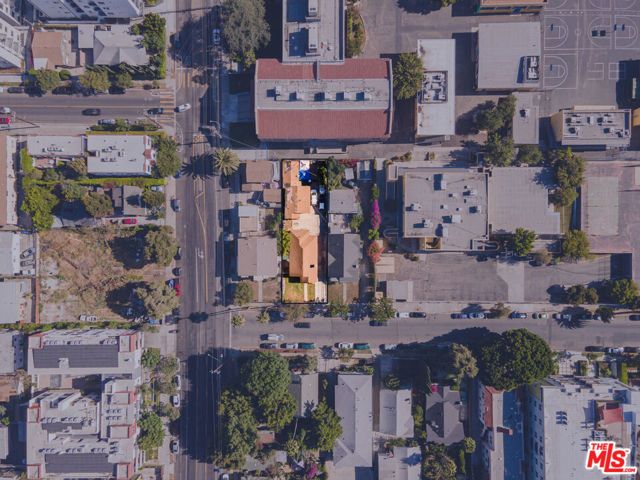 5851 La Mirada Avenue, Los Angeles, CA 90038