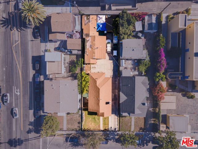 5851 La Mirada Avenue, Los Angeles, CA 90038