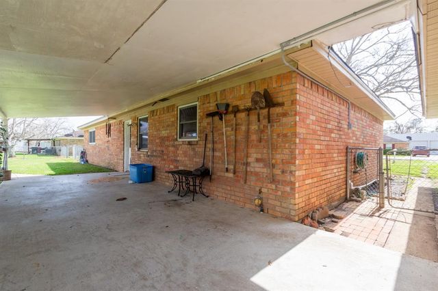 1108 County Road 481, Brazoria, TX 77422