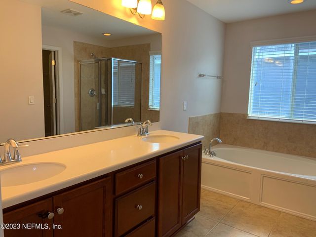 3863 CHASING FALLS Road, Orange Park, FL 32065
