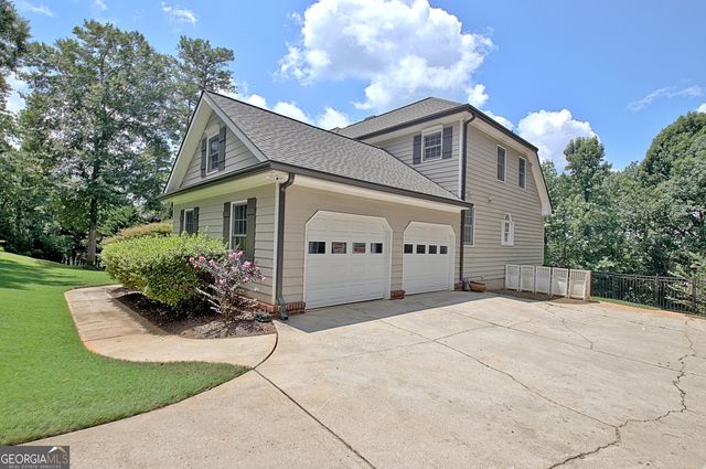 705 Chalk Court, Peachtree City, GA 30269