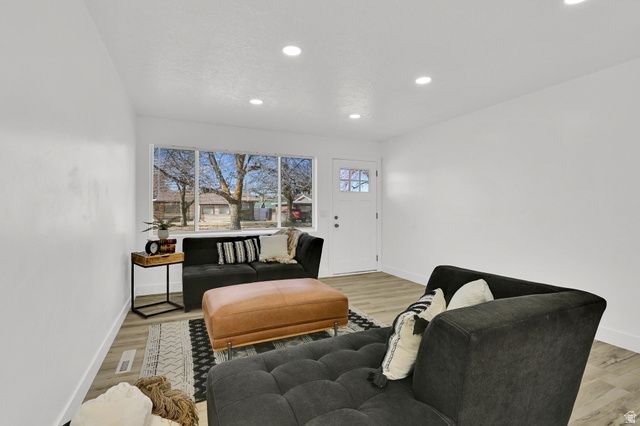 584 ECCLES AVE, Ogden, UT 84404