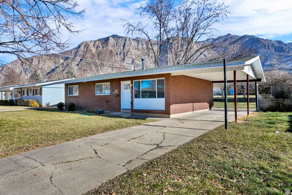 584 ECCLES AVE, Ogden, UT 84404