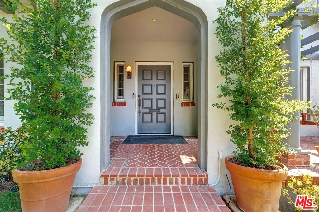 1744 N Gardner Street, Los Angeles, CA 90046 — photo 3