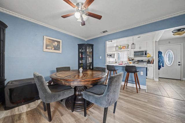 306 Dean Way, Folsom, CA 95630