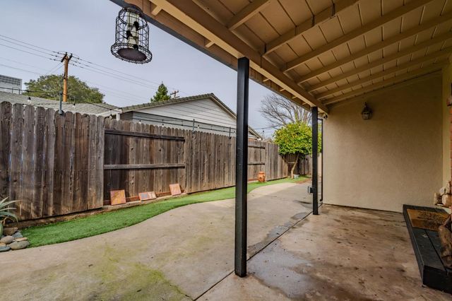 306 Dean Way, Folsom, CA 95630