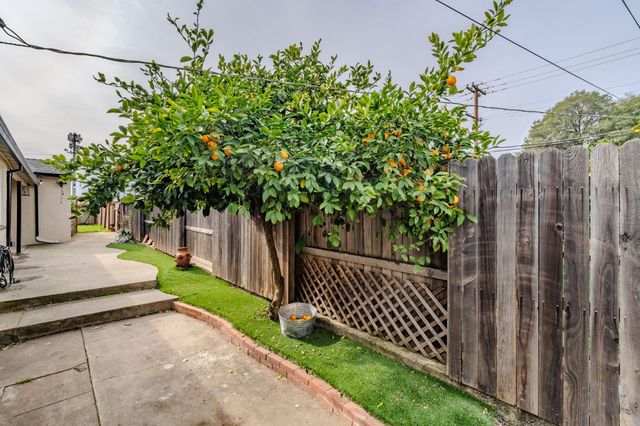 306 Dean Way, Folsom, CA 95630