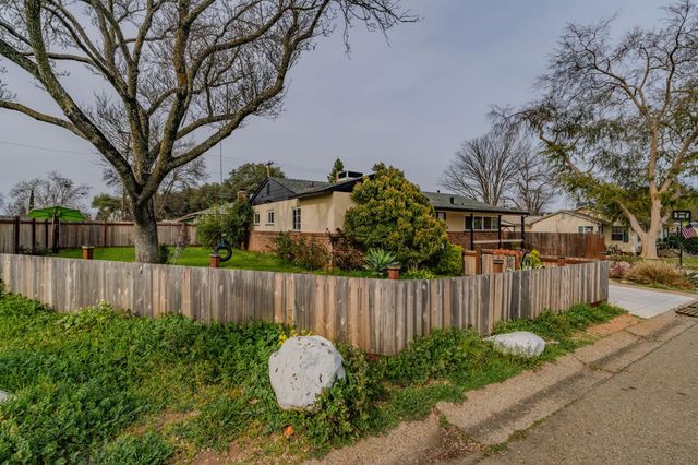 306 Dean Way, Folsom, CA 95630