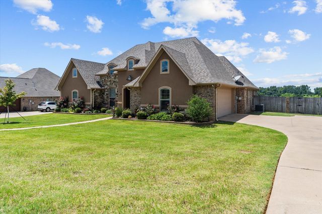 220 Sunnys Halo Boulevard, Bullard, TX 75757