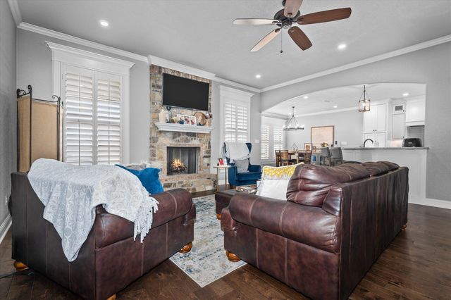 220 Sunnys Halo Boulevard, Bullard, TX 75757