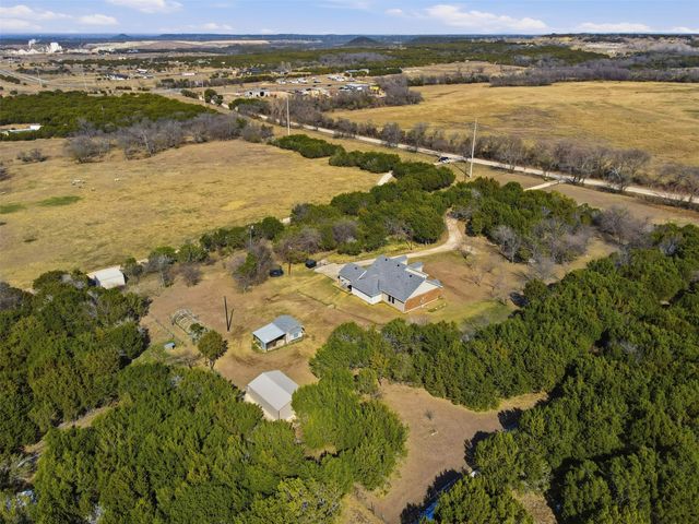 1267 County Road 406, Nemo, TX 76070