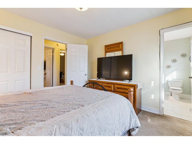 700 Riverbend Dr, Fort Collins, CO 80524