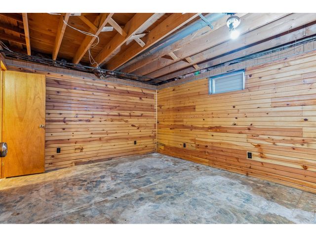 700 Riverbend Dr, Fort Collins, CO 80524