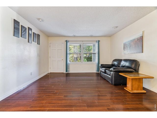 700 Riverbend Dr, Fort Collins, CO 80524