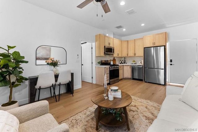 4286 Samoset Ave, San Diego, CA 92117