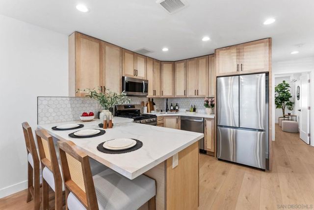 4286 Samoset Ave, San Diego, CA 92117