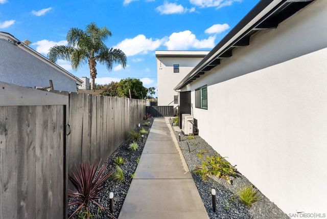 4286 Samoset Ave, San Diego, CA 92117