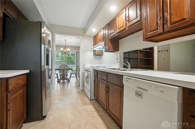 1360 Fenway Court, Centerville, OH 45458