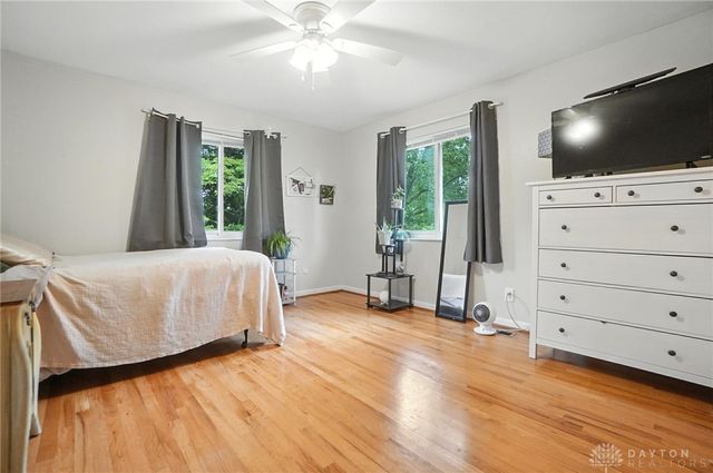 1360 Fenway Court, Centerville, OH 45458