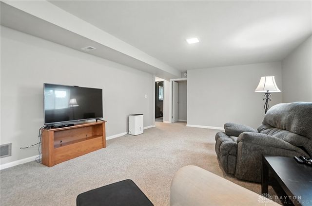 1360 Fenway Court, Centerville, OH 45458