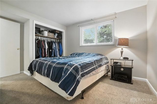 1360 Fenway Court, Centerville, OH 45458
