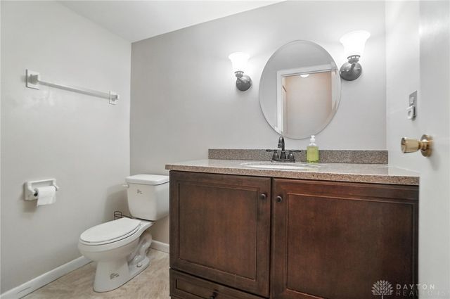 1360 Fenway Court, Centerville, OH 45458