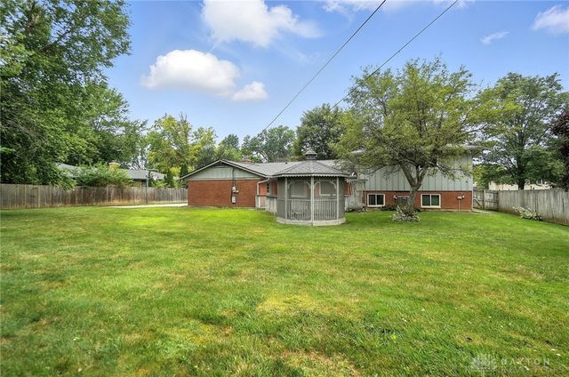 1360 Fenway Court, Centerville, OH 45458