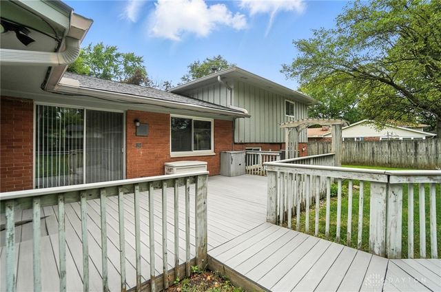 1360 Fenway Court, Centerville, OH 45458