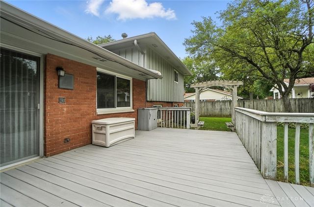 1360 Fenway Court, Centerville, OH 45458