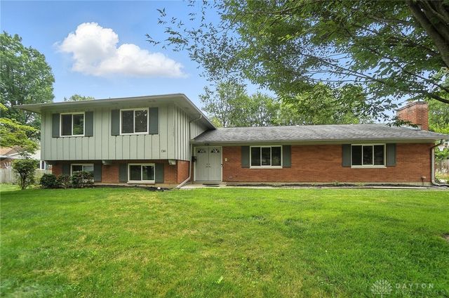 1360 Fenway Court, Centerville, OH 45458